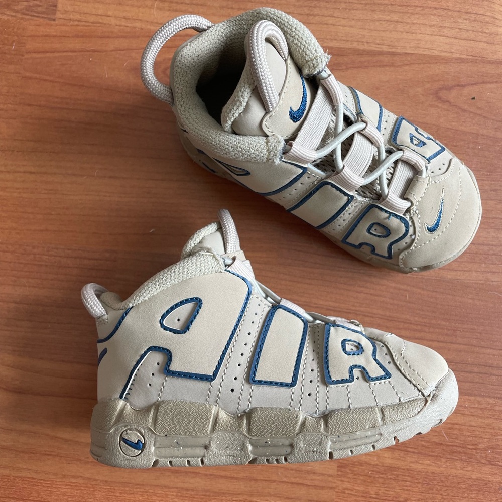Air Nike toddler shoes 8c